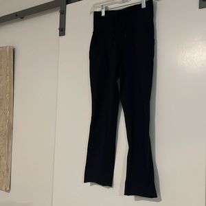 Lululemon Crop Pant Drawstring Pockets Black SIZE 4 Straight Leg High-waisted